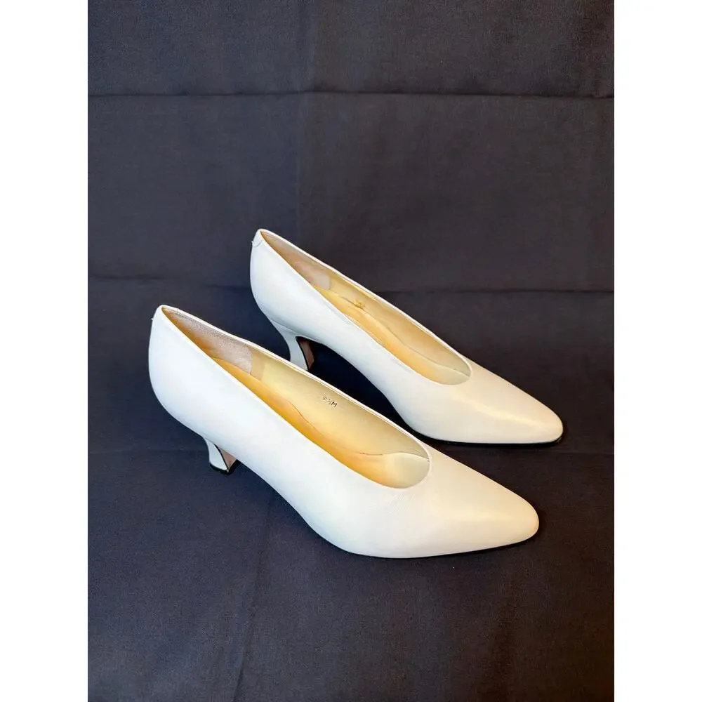 Vintage Evan Picone Made in Spain Ivory Leather Pumps Heels 9.5 Deadstock